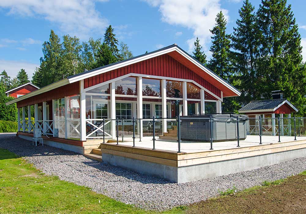 Villa Blomvik jossa jacuzzi terassilla