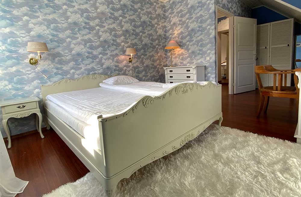 Bedroom Sky
